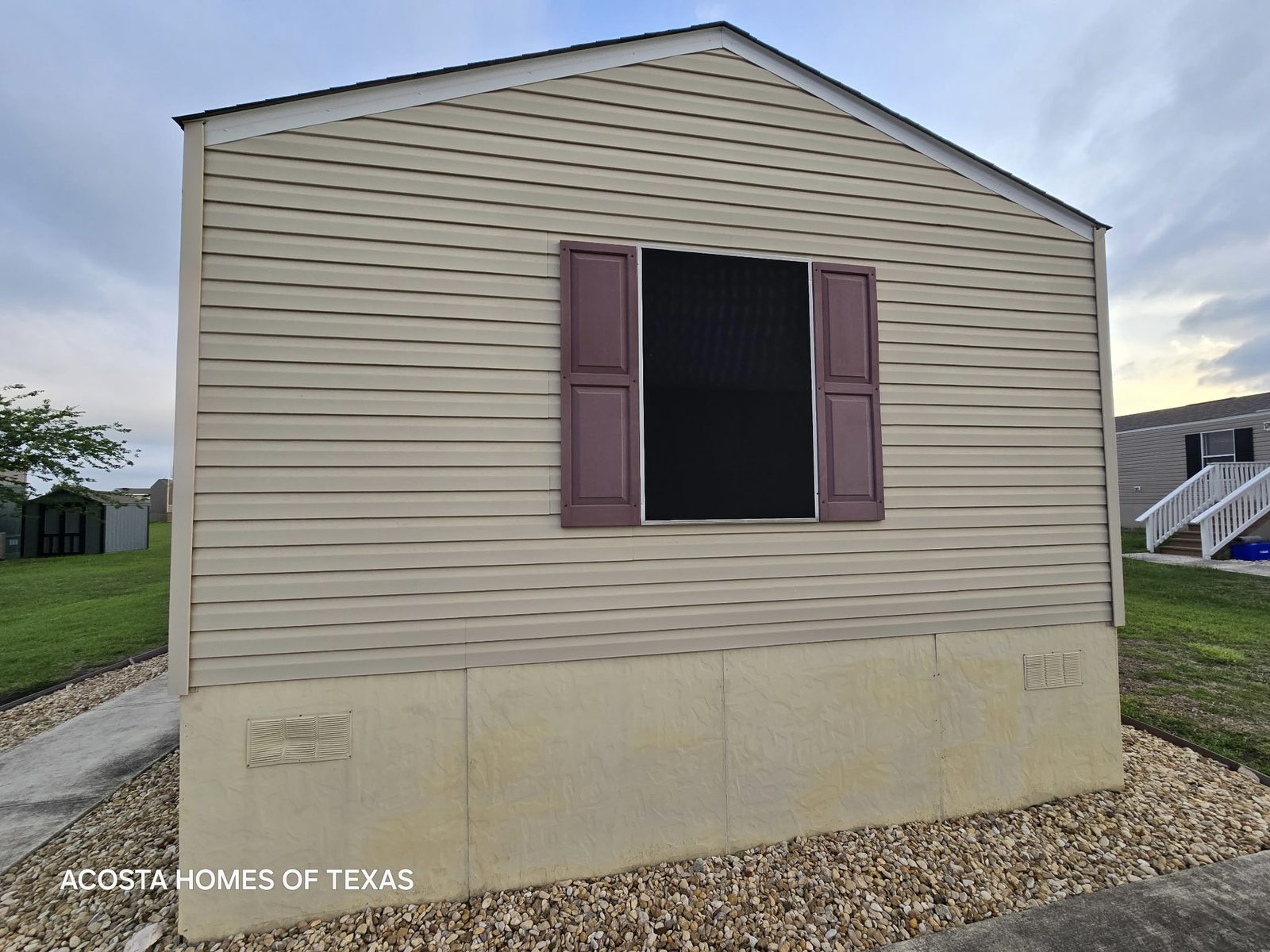 3 Bed / 2 Bath Single-Wide near Golf Vista, San Antonio TX — exterior